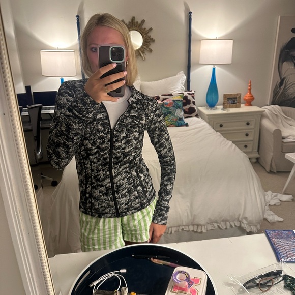 Lululemon define jacket - Picture 3 of 3